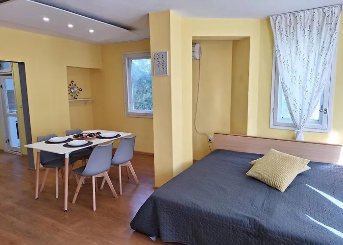Top Location Harmony Apartment By Hostex